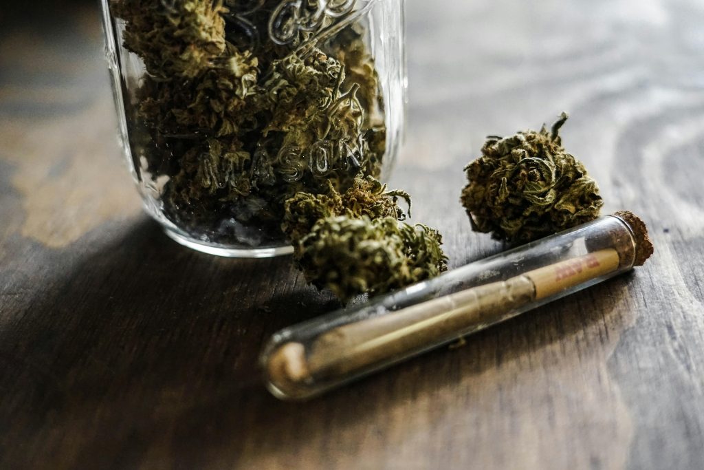 How to Evaluate Personal Risk Factors of Cannabis Before Use