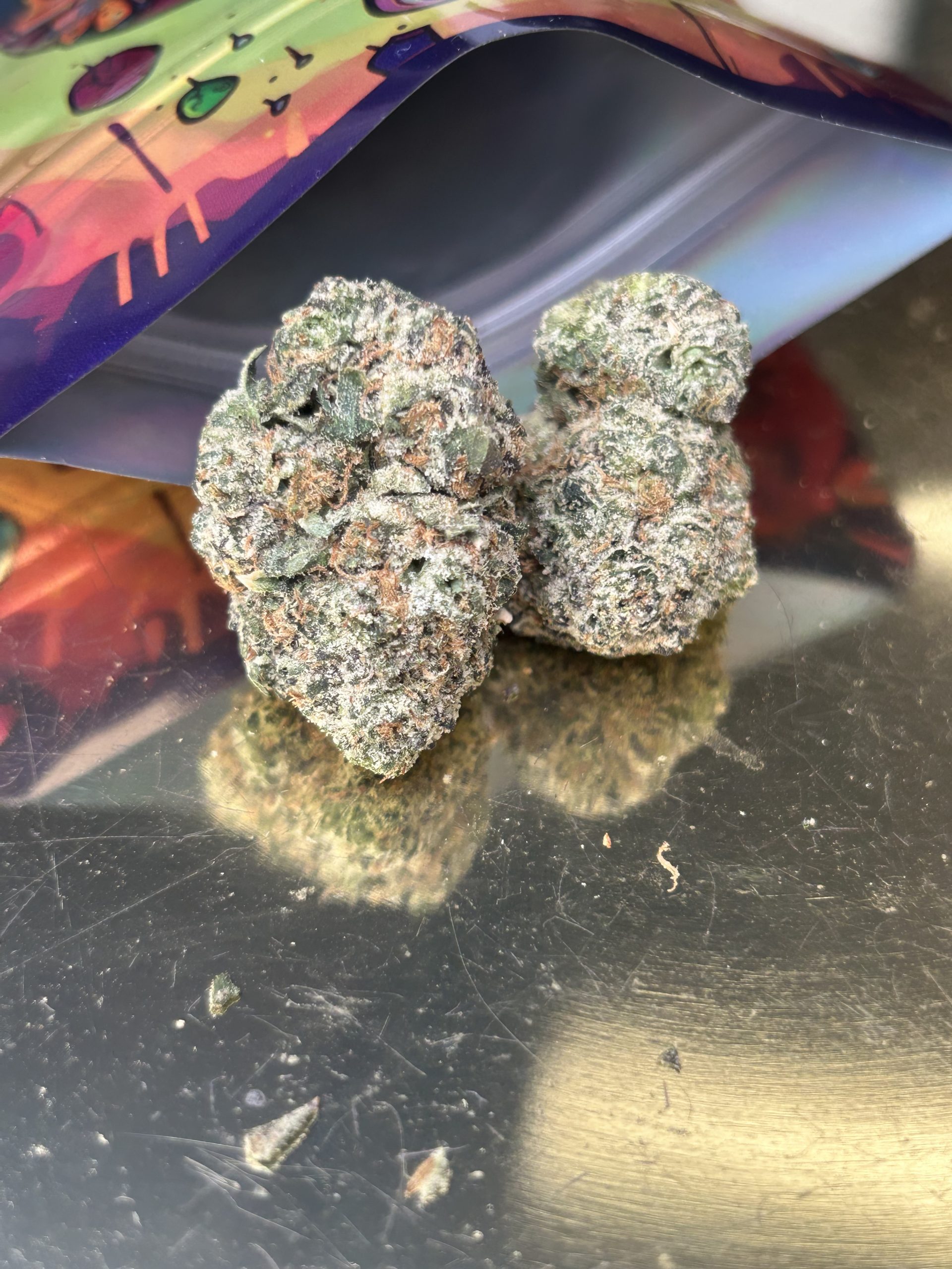 Marshmallow Runtz cannabis flower buds